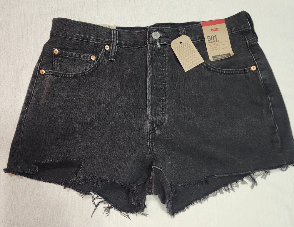 Levi's women's shorts 501 button fly W32''